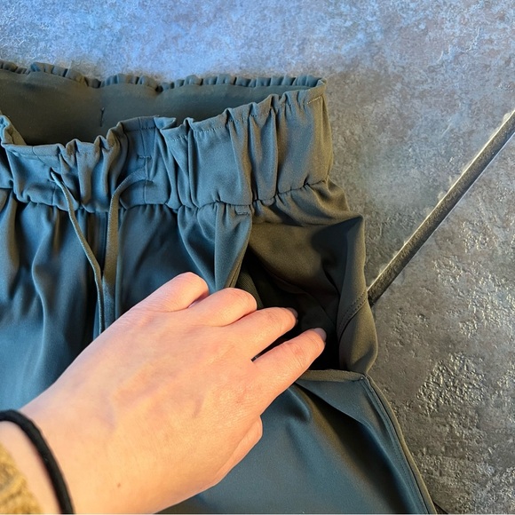Lululemon Green Jogger Pants Size 0 - Picture 6 of 13